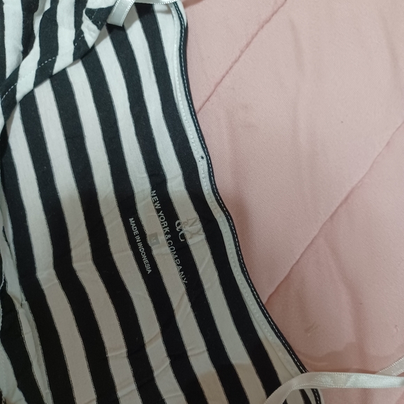 Women's blouse - Picture 3 of 3